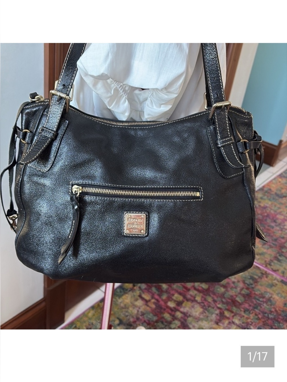 Dooney and Bourke  shoulder bag Lg. Leather  black  every day. & year around bag